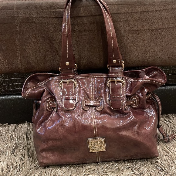 Dooney & Bourke Handbags - Dooney and Bourke Dark Brown Vinyl Purse
